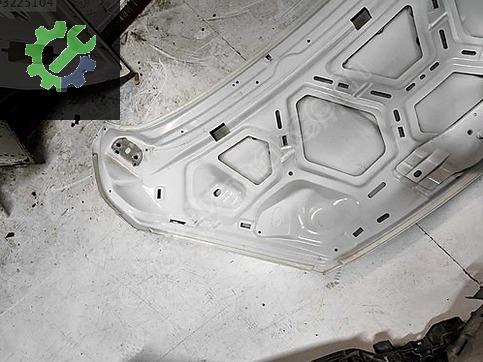 Ford Tourneo Courier Kaput çıkma parça