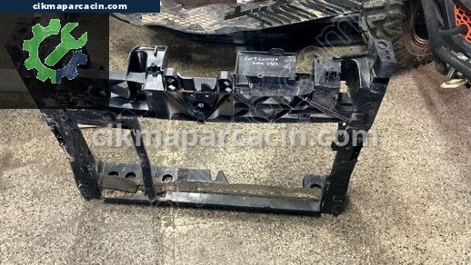 Ford Tourneo Courier Ön Panel çıkma parça