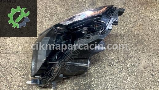 Ford Tourneo Courier Sağ Ön Far çıkma parça