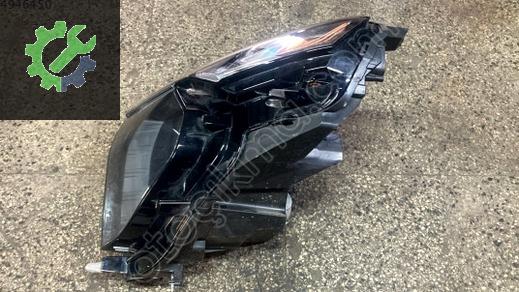 Ford Tourneo Courier Sağ Ön Far çıkma parça