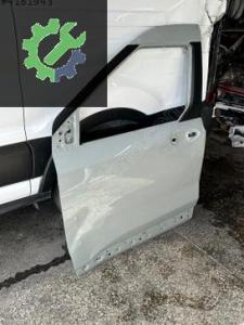 Ford corier sağ ön kapı