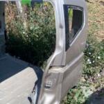 Ford Tourneo Courier Arka Çamurluk Çıkma