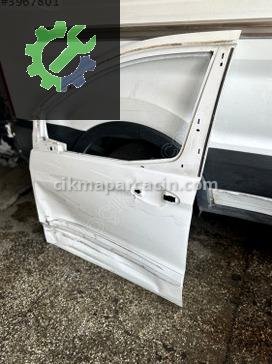 Ford Tourneo Courier Sol Ön Kapı çıkma parça