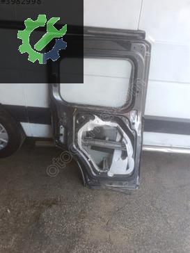 Ford Tourneo Courier Sol Sürgülü Kapı çıkma parça