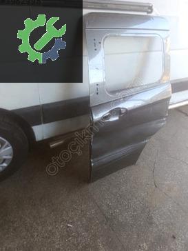 Ford Tourneo Courier Sol Sürgülü Kapı çıkma parça