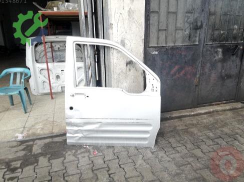 Ford Transit Connect Sağ Ön Kapı çıkma parça