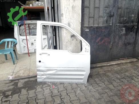 Ford Transit Connect Sağ Ön Kapı çıkma parça
