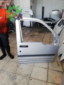 Ford Transit Connect Sağ Ön Kapı çıkma parça