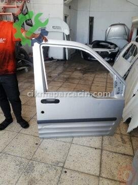 Ford Transit Connect Sağ Ön Kapı çıkma parça
