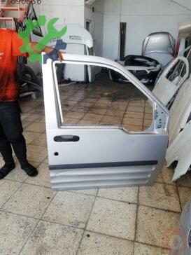 Ford Transit Connect Sağ Ön Kapı çıkma parça