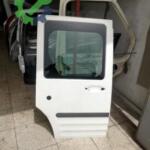 FORD CORNET SAĞ SÜRÜGLÜ KAPI ÇIKMA ORJİNAL