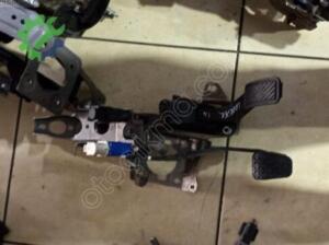 Ford Tourneo Courier Pedal Çıkma
