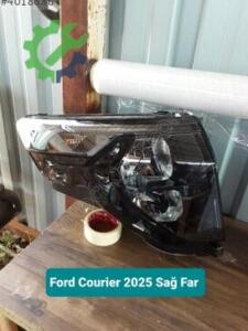 Ford Courier 2025 Sağ Far