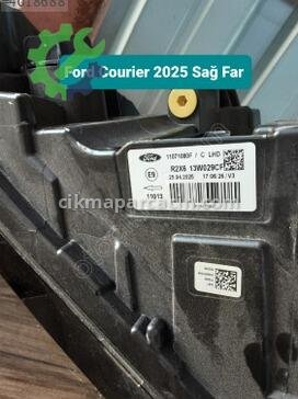 Ford Tourneo Courier Sağ Ön Far çıkma parça