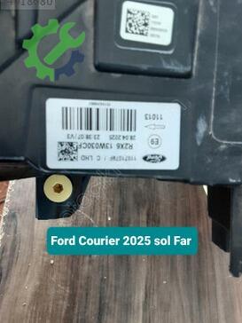 Ford Tourneo Courier Sol Ön Far çıkma parça