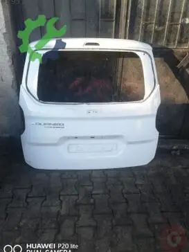 Ford Tourneo Courier Bagaj Kapağı çıkma parça