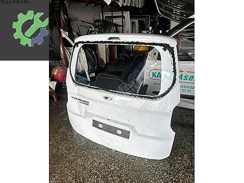 Ford Tourneo Courier Bagaj Kapağı çıkma parça
