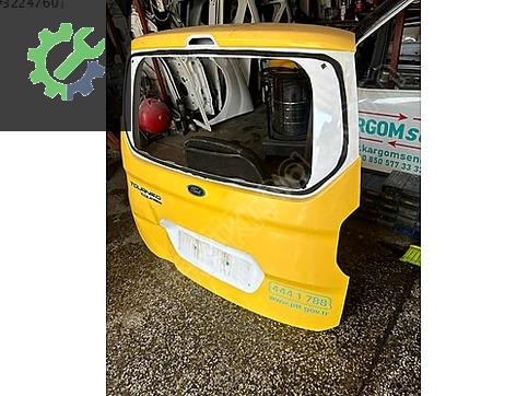 Ford Tourneo Courier Bagaj Kapağı çıkma parça