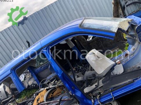Ford Tourneo Courier İç Plastik çıkma parça