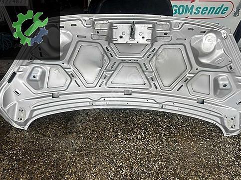 Ford Tourneo Courier Kaput çıkma parça