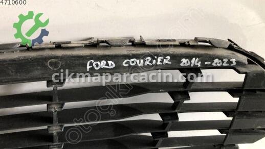 Ford Transit Courier Tampon Izgarası 17B968 çıkma parça