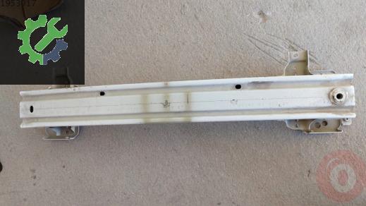 Ford Tourneo Courier Ön Tampon Demiri çıkma parça