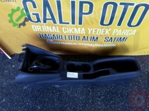 Ford Courier Orta Konsol Hatasız Orjinal Çıkma