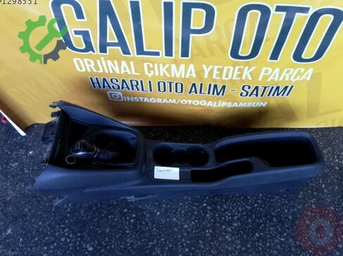 Ford Tourneo Connect Orta Konsol çıkma parça