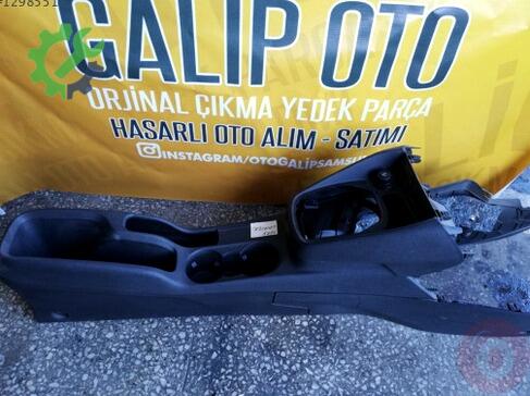 Ford Tourneo Connect Orta Konsol çıkma parça