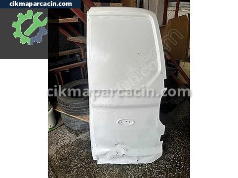 Ford Tourneo Courier Bagaj Kapağı çıkma parça