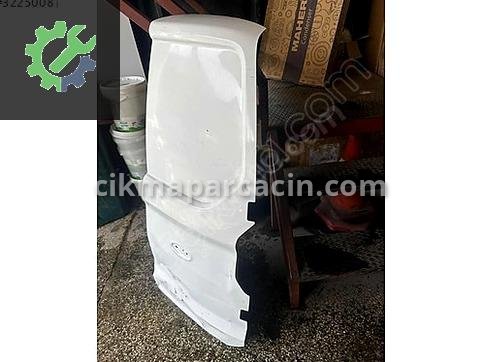 Ford Tourneo Courier Bagaj Kapağı çıkma parça