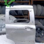 Ford Courier sağ arka kapı
