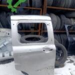 Ford Courier sağ arka kapı
