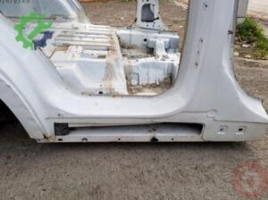 Ford Courier Sağ Marşbiyel Orjinal Çıkma