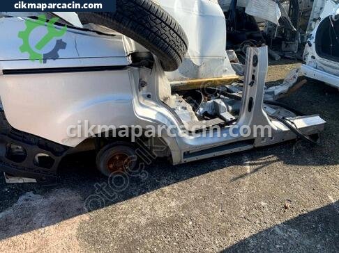 Ford Tourneo Courier Sağ Marşpiyel Sacı çıkma parça