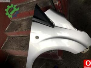 Ford courier sağ ön çamurluk Curye sağ çamurluk gri