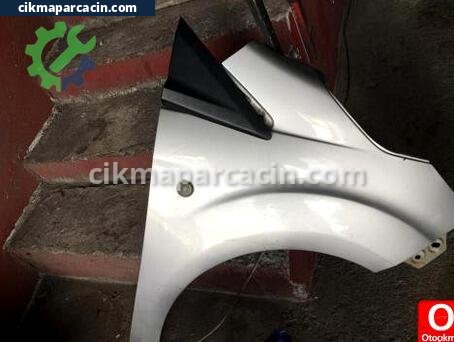 Ford Tourneo Courier Sağ Ön Çamurluk çıkma parça