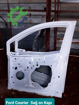 Ford Tourneo Courier Sağ Ön Kapı çıkma parça