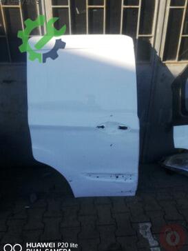 Ford Tourneo Courier Sağ Sürgülü Kapı çıkma parça