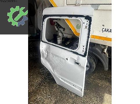 Ford Tourneo Courier Sağ Sürgülü Kapı çıkma parça