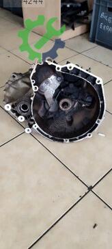 Ford Tourneo Courier Şanzıman Komple çıkma parça
