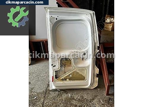 Ford Tourneo Courier Bagaj Kapağı çıkma parça