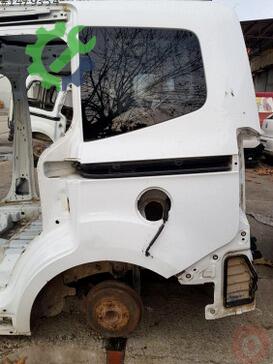Ford Transit  Courier Sol Arka Çamurluk çıkma parça