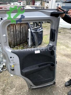Ford Tourneo Courier Kapı Döşemesi çıkma parça