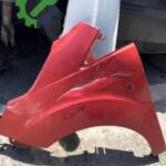 Ford Courier Sol Ön Çamurluk Kırmızı Hatasız Orjinal Çıkma
