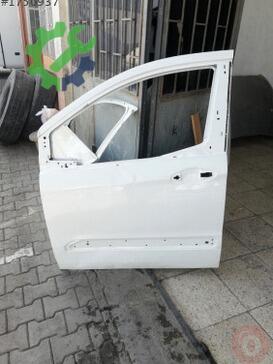 Ford Tourneo Courier Sol Ön Kapı çıkma parça