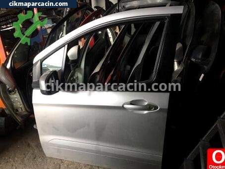 Ford Tourneo Courier Sol Ön Kapı çıkma parça