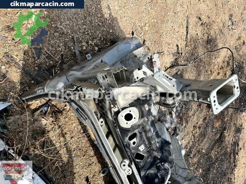 Ford Tourneo Courier Ön Şasi çıkma parça