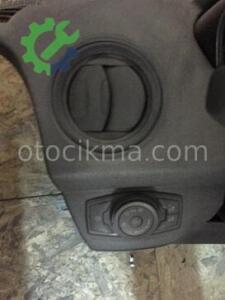 Ford Courier Sol Üfleme Izgarası hatasız orjinal çıkma