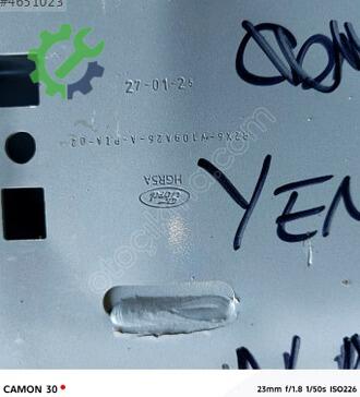 Ford Tourneo Courier Tampon Demiri çıkma parça